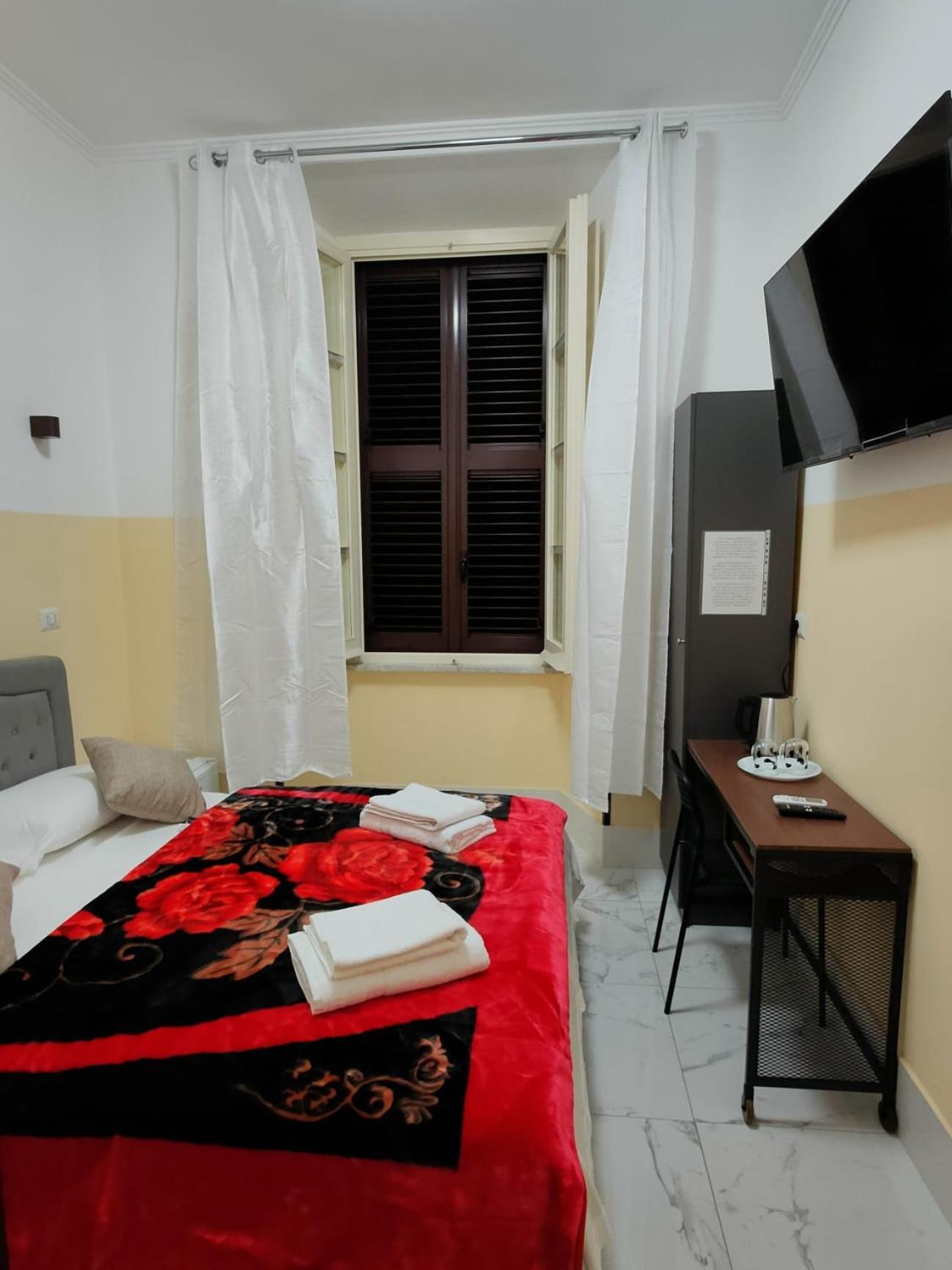 Отель Rattazzi Roma Centro Экстерьер фото