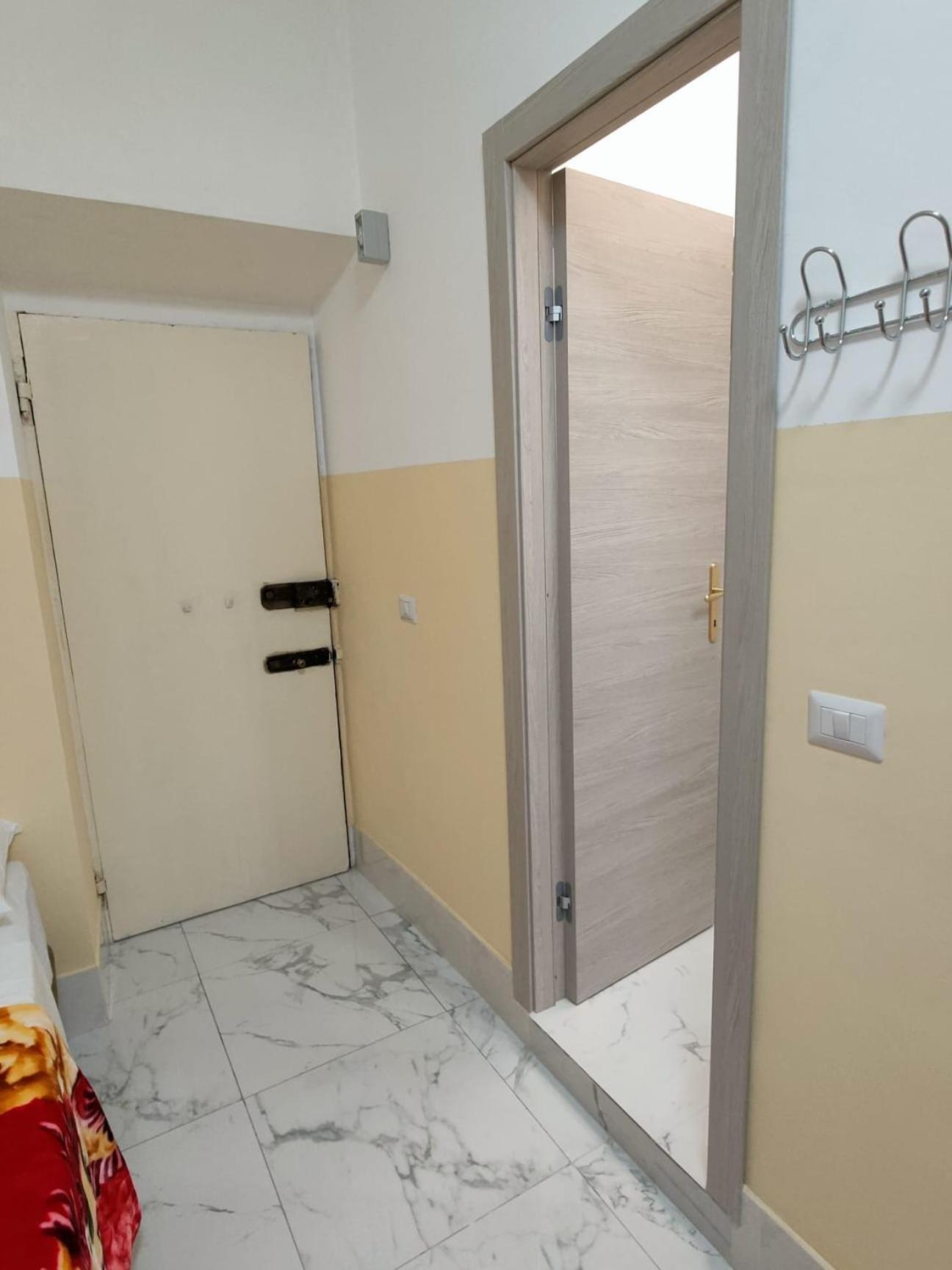 Отель Rattazzi Roma Centro Экстерьер фото